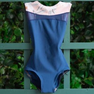 Luckyleo adult small leotard